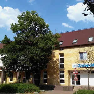Zannam Szálloda