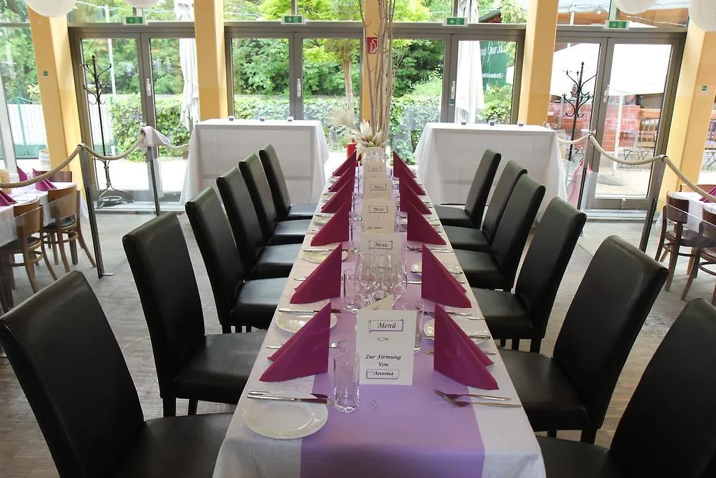 ** Guest house Goesser Schloessl Vienna Austria