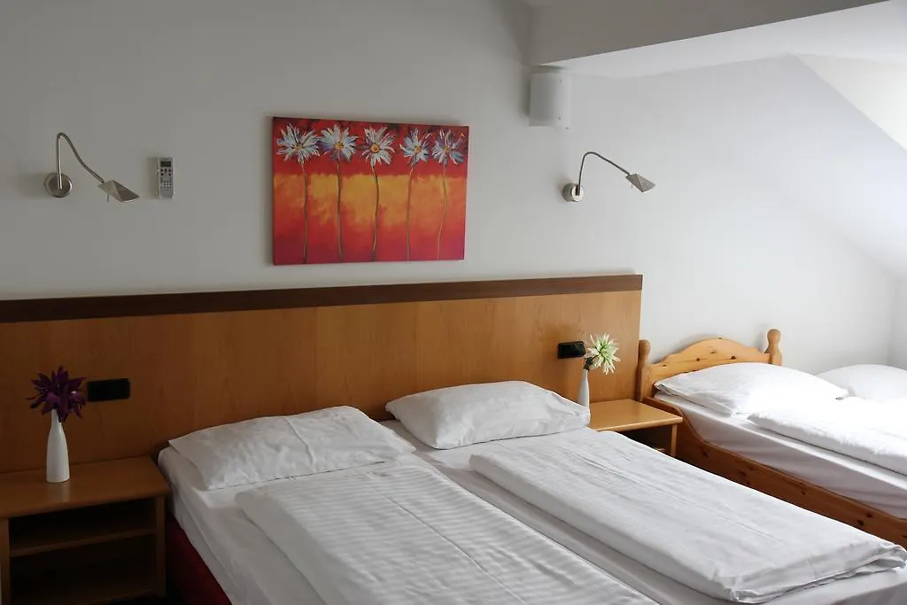 Guest house Goesser Schloessl Vienna